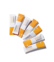 Обновляющее очищающее средство с содержанием витамина С Fresh Pressed™